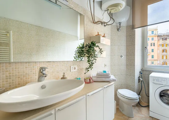 Apartment Iflat Vatican Bright & Comfortable