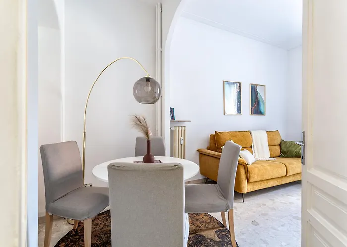 Iflat Vatican Bright & Comfortable Apartment
